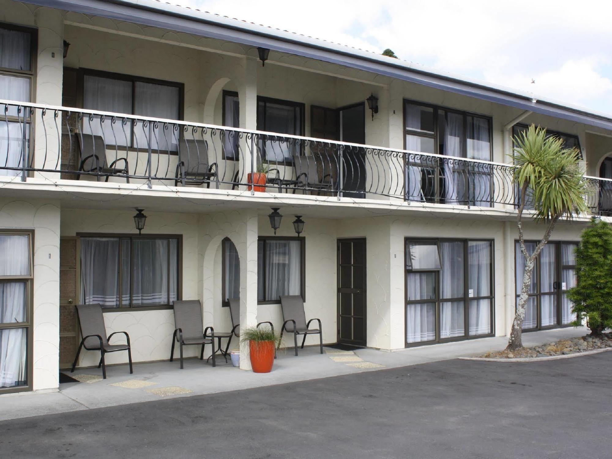 Motel Villa Del Rio Whangarei Eksteriør billede